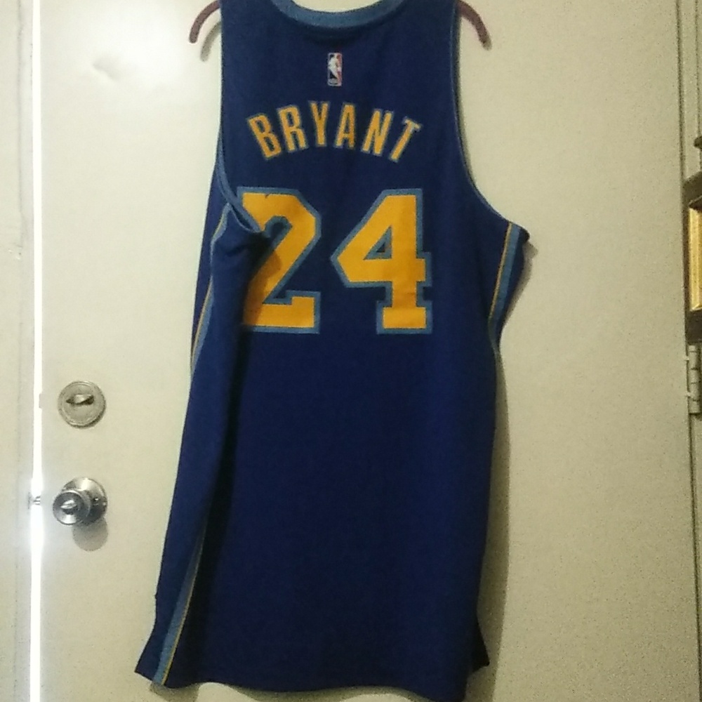 💋NBA Lakers Jersey Kobe Bryant #24💋